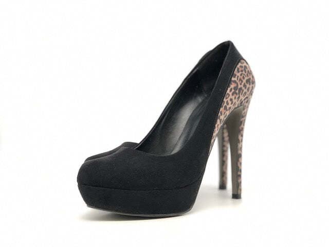 PRODOTTO ITALIANO Decollete alto in ecopelle scamosciata nera in Scarpe col tacco Calzature Durello - Agna, commercioVirtuoso.it