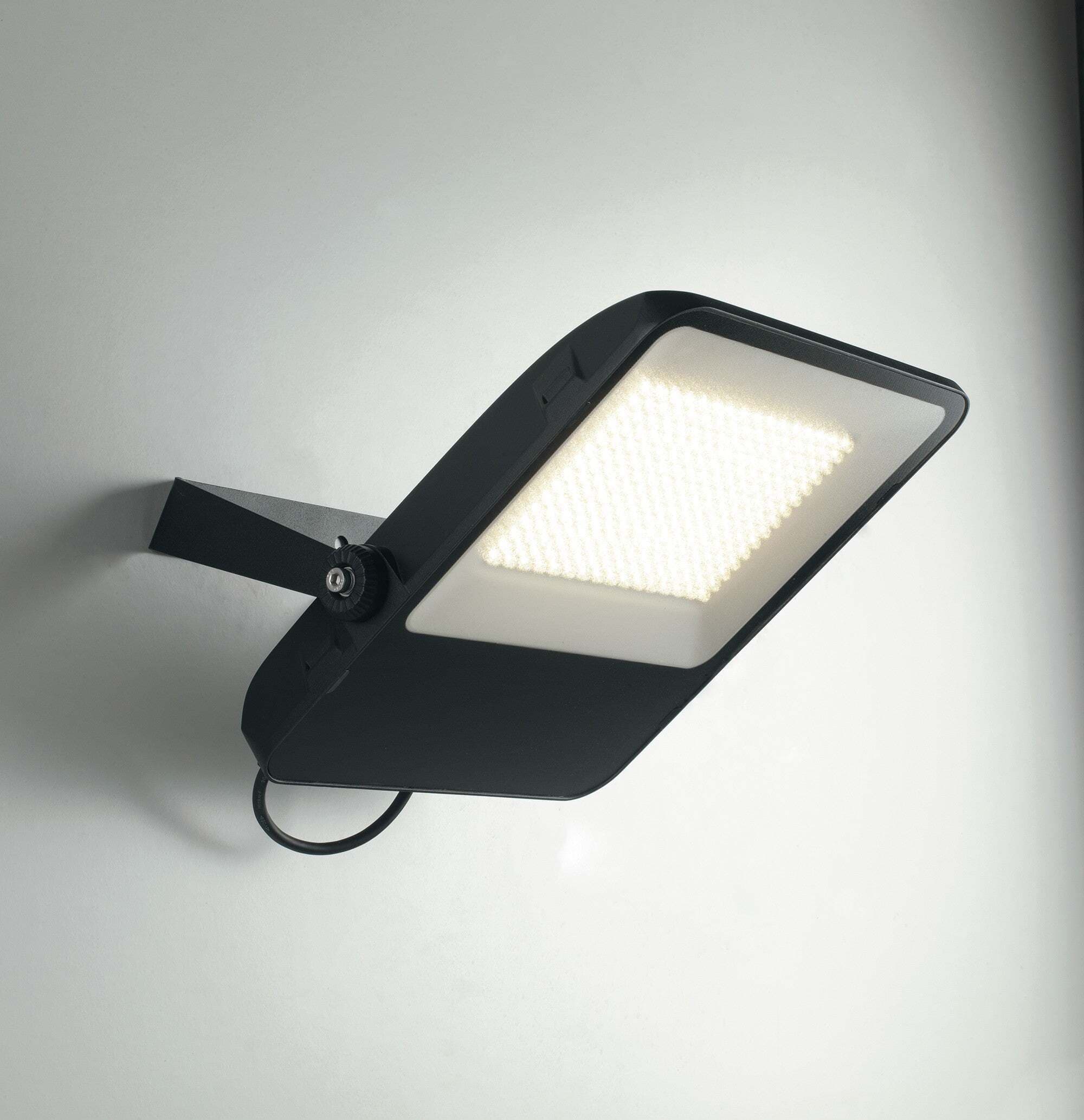 Proiettore Led Taurus Nero 200W 24000Lm 6500K Ip65 40,8X34,7X5,9Cm Illuminazione/Illuminazione per esterni/Proiettori Led Mall Home - Napoli, Commerciovirtuoso.it