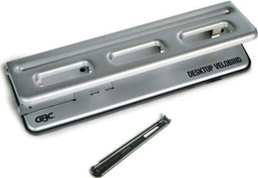 Rilegatrice Desktop Velobinder - manuale - a pettine - richiudibile - GBC Cancelleria e prodotti per ufficio/Elettronica per ufficio/Rilegatrici e accessori/Pettini per rilegatrici Eurocartuccia - Pavullo, Commerciovirtuoso.it