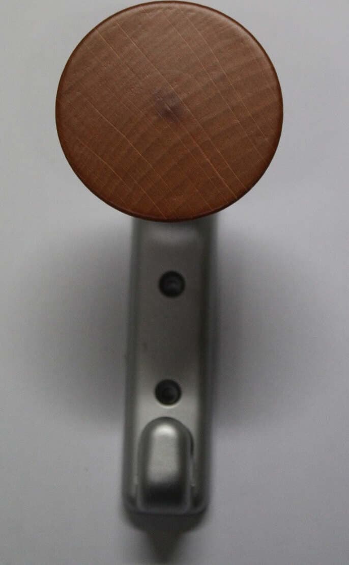 RSP---APPENDIABITI-IN-LEGNO-E-GANCIO-CROMATO-SATINATO-A-3-POSIZIONI