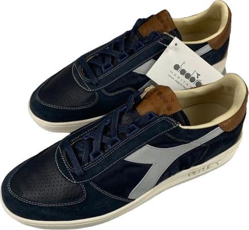 Scarpa uomo Diadora Heritage - Sneaker B. Elite ITA Outer Space - Casual Vintage in Sneaker casual Couture - Sestu, commercioVirtuoso.it