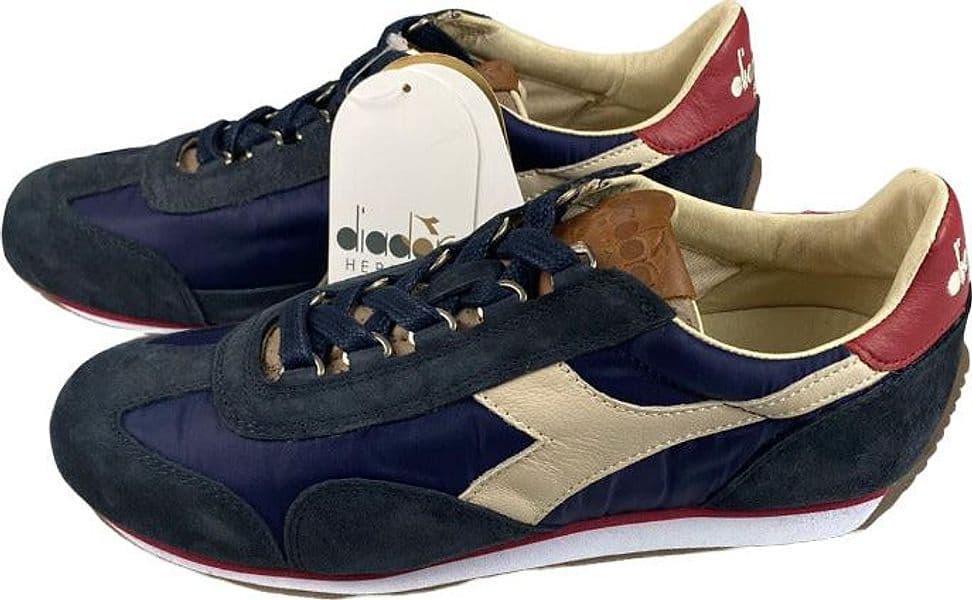 Scarpa uomo Diadora Heritage - Sneaker Equipe ITA - Blu in Sneaker casual Couture - Sestu, commercioVirtuoso.it