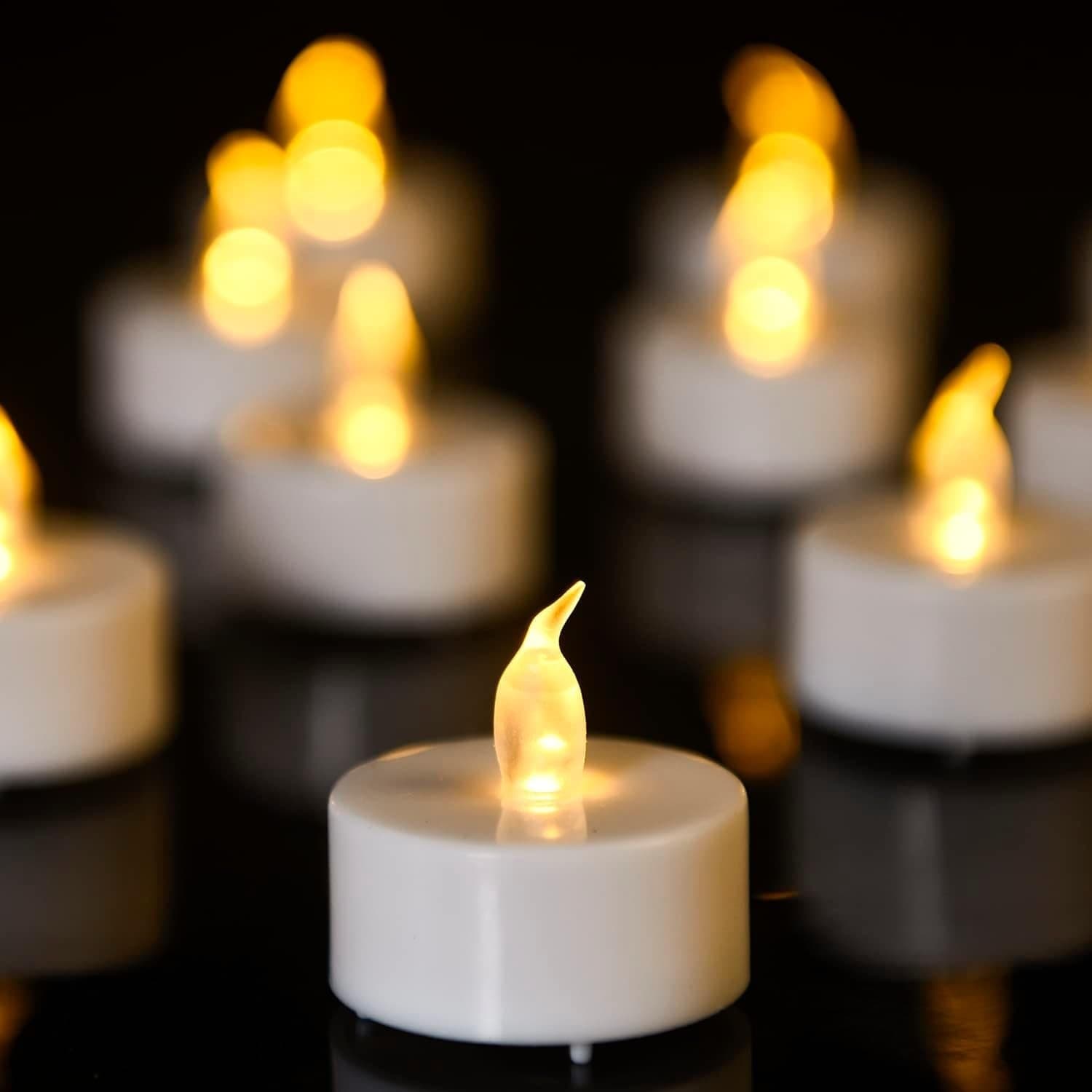 SET 24 CANDELE FIAMMA LUMINI LED DECORATIVE A BATTERIA VOTIVI LUCE BIANCO CALDO Illuminazione/Illuminazione per interni/Illuminazione speciale/Candele LED Trade Shop italia - Napoli, Commerciovirtuoso.it