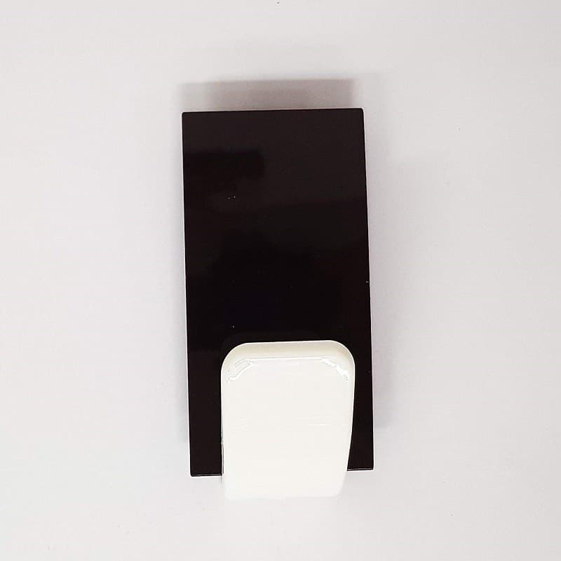 SET 2PZ. GANCIO ADESIVO 2.5KG 8x4.5x3CM PLASTICA GUARDAROBA APPENDIABITI CUCINA Trade Shop italia - Napoli, Commerciovirtuoso.it