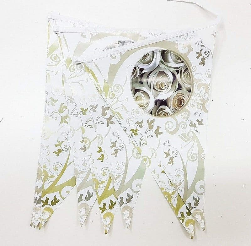 SET 3 FESTONI ROSE BIANCO 12 BANDIERINE CIASCUNO ADDOBBI MATRIMONIO FIORI PARTY Casa e cucina/Hobby creativi/Materiali per hobby creativi/Forniture per feste/Articoli per feste e compleanni per bambini/Decorazioni/Ghirlande festoni e coriandoli/Ghirlande Trade Shop italia - Napoli, Commerciovirtuoso.it