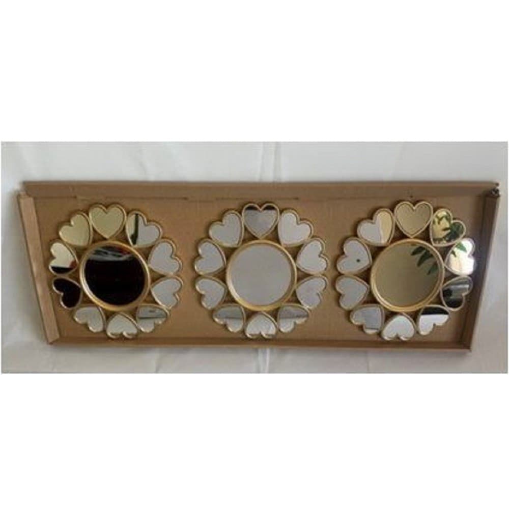 Set 3 Pezzi Specchi Da Parete Decorativi Con Cuori Specchio 25 X 25 Cm 854118 Casa e cucina/Decorazioni per interni/Specchi/Specchi da parete Trade Shop italia - Napoli, Commerciovirtuoso.it