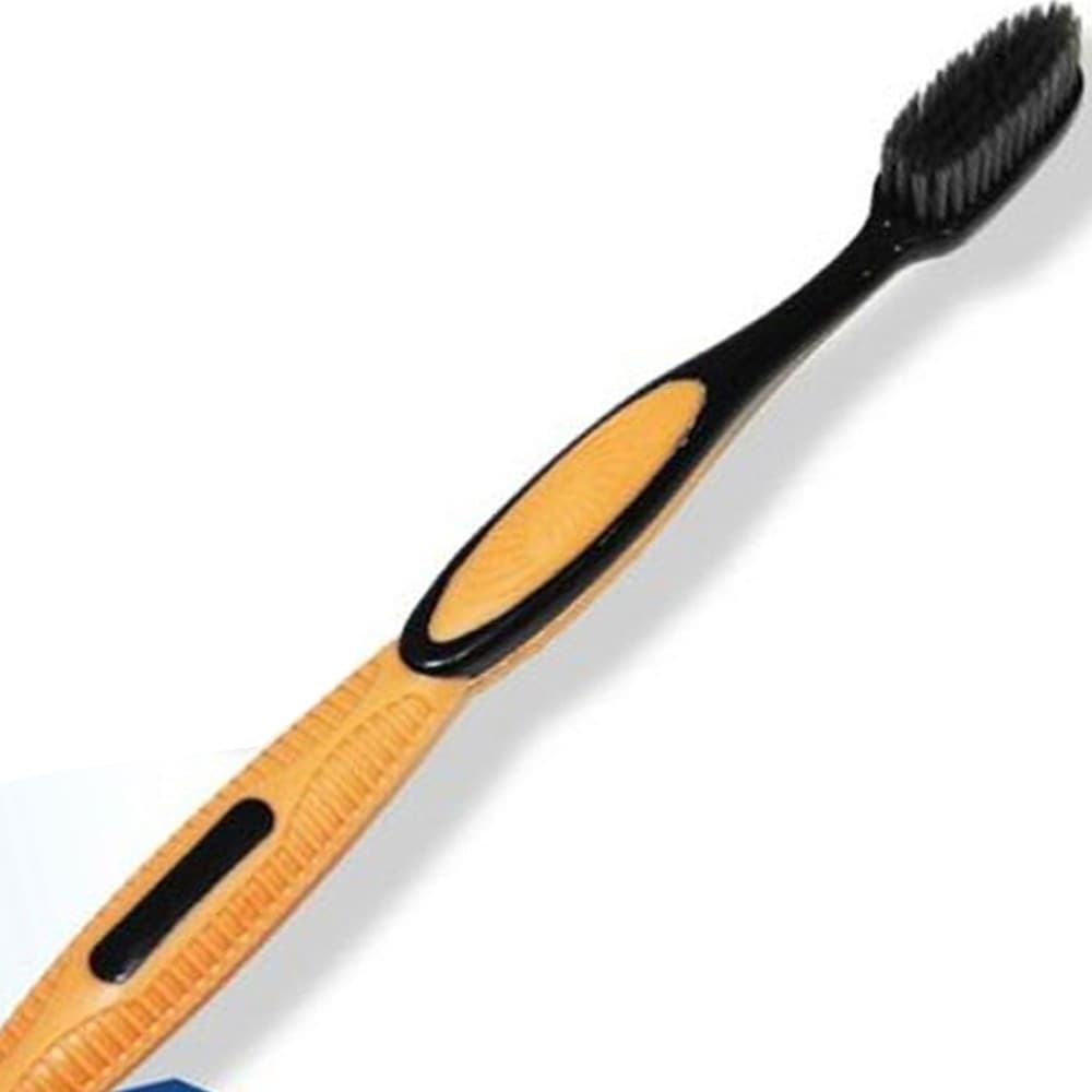 Set 4 Spazzolini Sbiancanti Carbon Plus Medio Fatigati Particelle Carbone Attivo Salute e cura della persona/Igiene dentale/Spazzolini da denti e accessori/Spazzolini da denti manuali Trade Shop italia - Napoli, Commerciovirtuoso.it