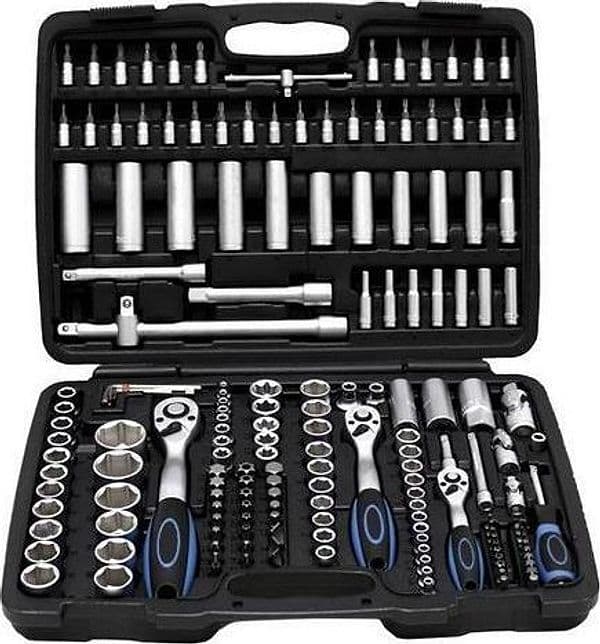 Set di chiavi a bussola in cromo vanadio da 172 pezzi con cricchetti e punte e comoda valigetta integrata beast in Set di chiavi inglesi Eternal Brico - Ariano Irpino, commercioVirtuoso.it