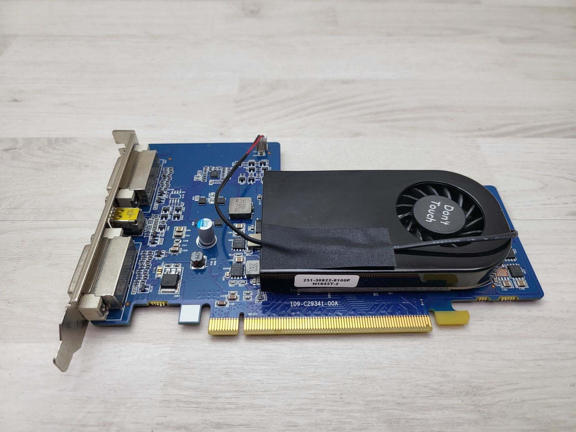 SK Scheda Video 2GB AMD RADEON E8860 Ddr5 2 x DVI + mini DisplayPort PCI-E X in 85cento.it - Potenza, commercioVirtuoso.it