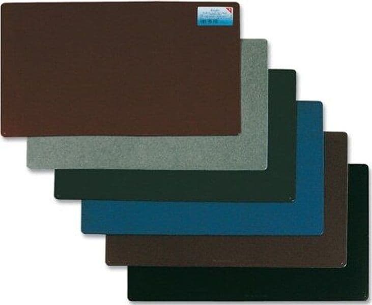 Sottomano Durella - 40x53 cm - grigio - LAufer Cancelleria e prodotti per ufficio/Archivio ufficio e accessori per scrivania/Accessori da scrivania e archiviazione/Sottomano Eurocartuccia - Pavullo, Commerciovirtuoso.it