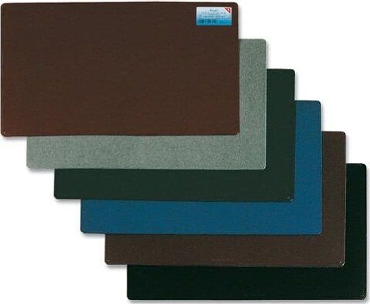 Sottomano Durella - 40x53 cm - nero - LAufer Cancelleria e prodotti per ufficio/Archivio ufficio e accessori per scrivania/Accessori da scrivania e archiviazione/Sottomano Eurocartuccia - Pavullo, Commerciovirtuoso.it