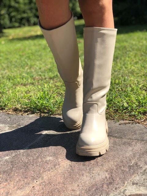 Stivali Combat Boots Beige Alti in Stivali Calzature Durello - Agna, commercioVirtuoso.it