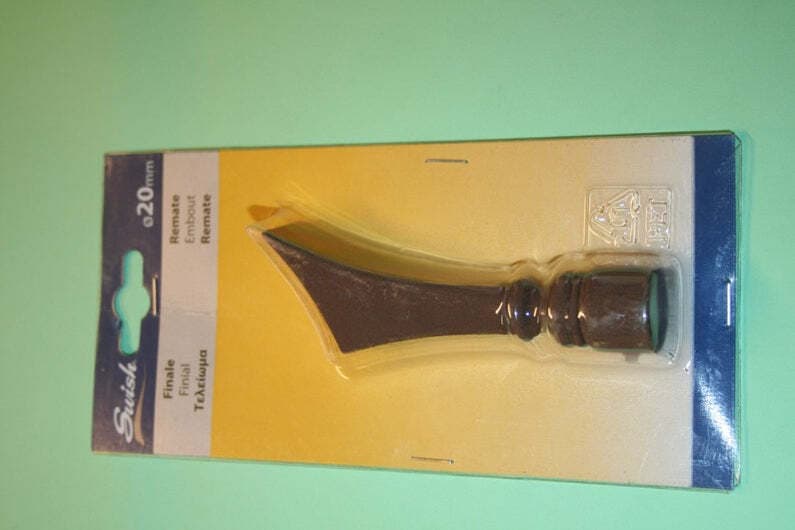 SWISH---TERMINALE/POMOLO-PER-BASTONI-TENDE-IN-ACCIAIO-RUGGINE-SPIRELLO-D.20-MM