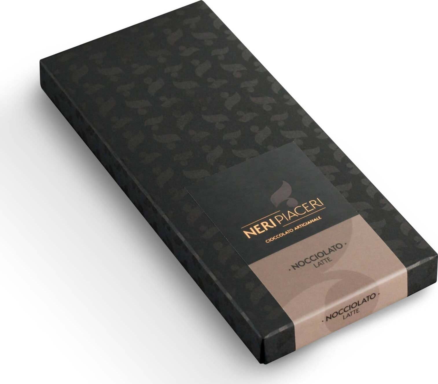 Tavoletta Nocciolata Al Latte 100gr Neri Piaceri Cioccolato Artigianale Alimentari e cura della casa/Snack dolci e salati/Cioccolata/Barrette/Tavolette Neri Piaceri - Cavezzo, Commerciovirtuoso.it