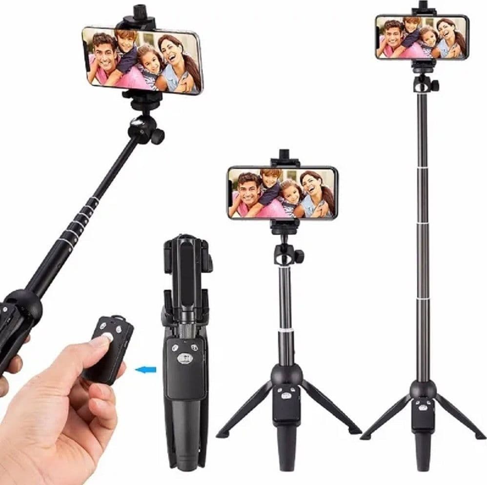 Treppiedi Per Selfie Stick Per Cellulare Telecamera Controller Bluetooth Q-lh8 Elettronica/Cellulari e accessori/Accessori/Accessori per foto e video/Treppiedi Trade Shop italia - Napoli, Commerciovirtuoso.it