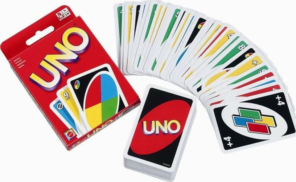 Uno-2-mazzi-da-54-carte-il-gioco-di-carte-definitivo-per-divertimento-senza-fine-con-famiglia-e-amici