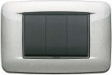 VIMAR---1-PLACCA-EIKON-ROUND-3-MODULI-IN-METALLO-COLORE-ARGENTO-METAL-20683.10