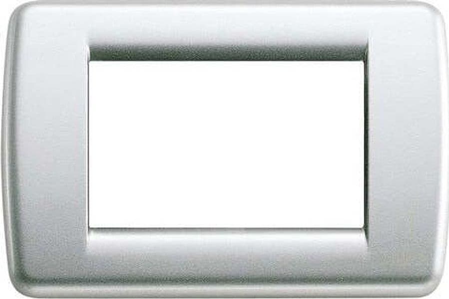 VIMAR---1-PLACCA-IDEA-RONDO'-3-MODULI-IN-METALLO-COLORE-ARGENTO-METALLIZZATO-16753.21