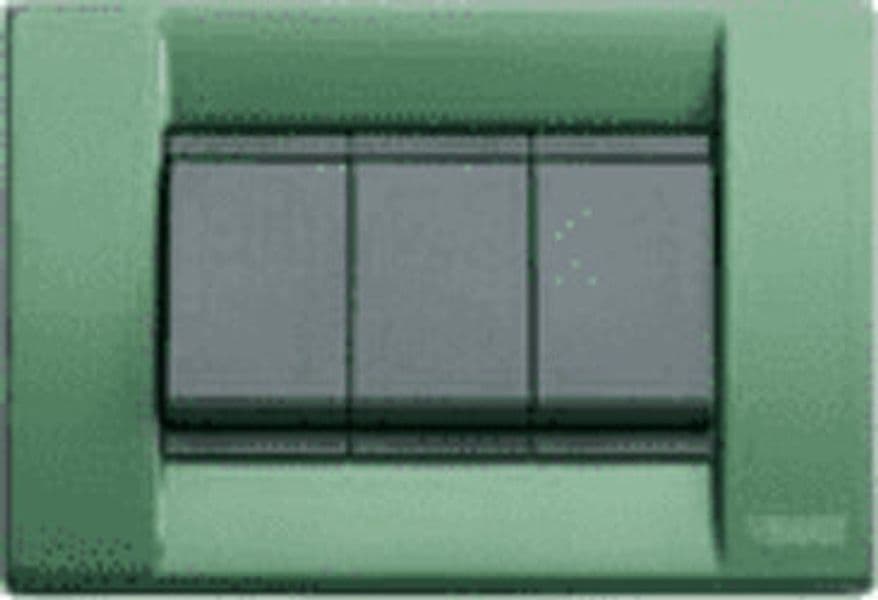VIMAR---PLACCA-CLASSICA-3-MODULI-IN-METALLO-SERIE-IDEA-COLORE-VERDE-SALVIA-ART.-16733.08