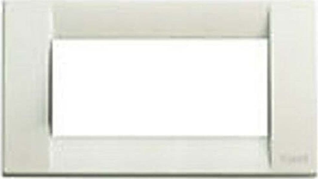 VIMAR---PLACCA-IDEA-4-MODULI-IN-METALLO-AVORIO-16734.10