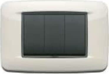 Vimar---Placca-Round-3-moduli-in-metallo-Serie-Eikon-colore-Grigio-Airone-20683.03