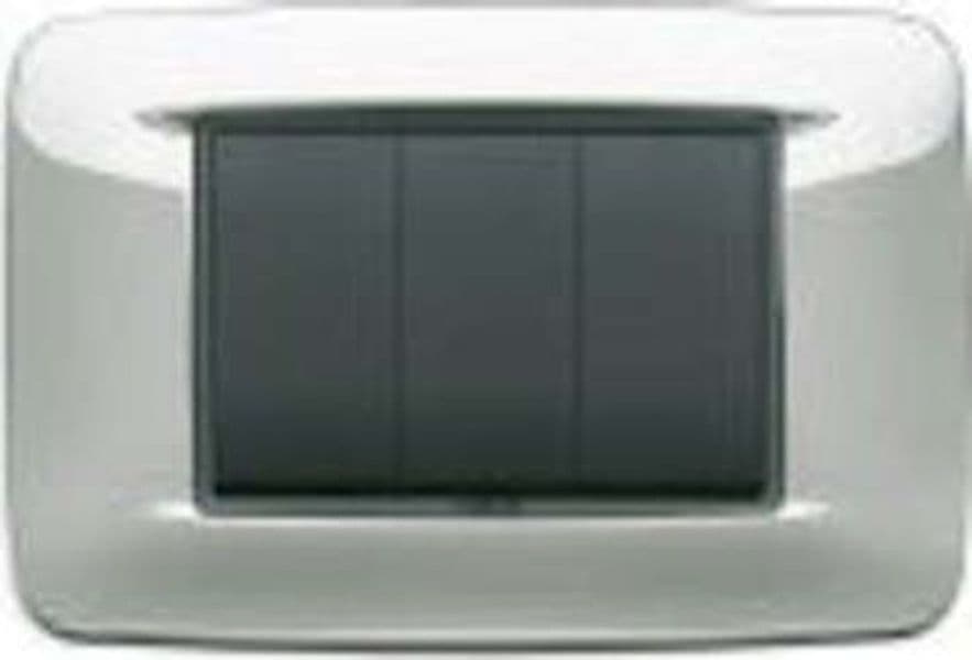 VIMAR-PLACCA-ROUND-EIKON-METALLO-3M-CROMO-NERO