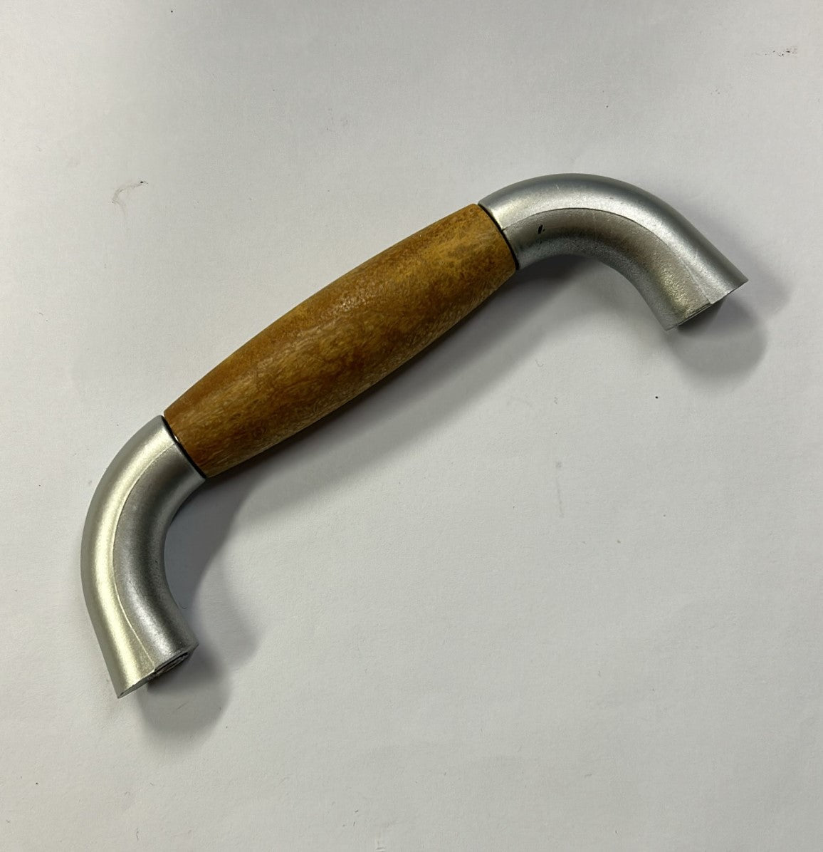 Dove acquistare Maniglie e pomelli cassetti online?