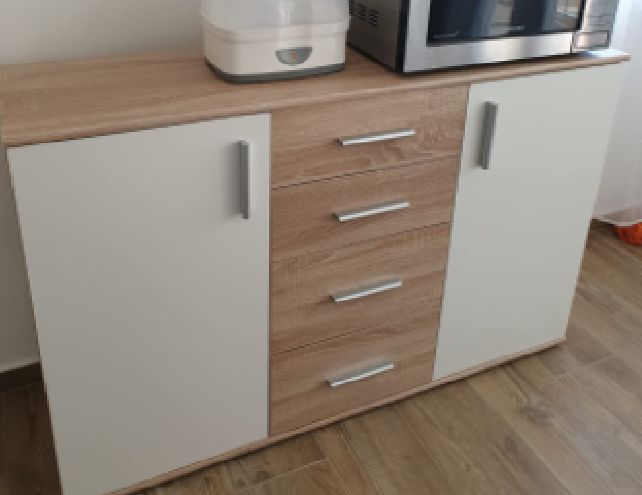 Dove acquistare Credenze e buffet per la sala da pranzo online?