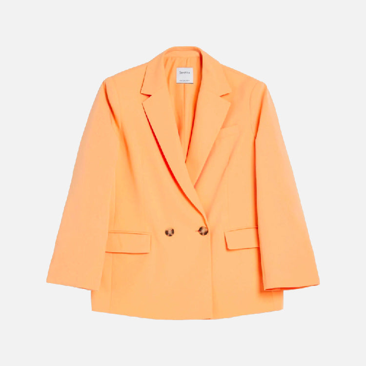 Come scegliere Tailleur e giacche da donna