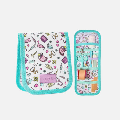 Come scegliere Accessori per Uniformi e camici sanitari