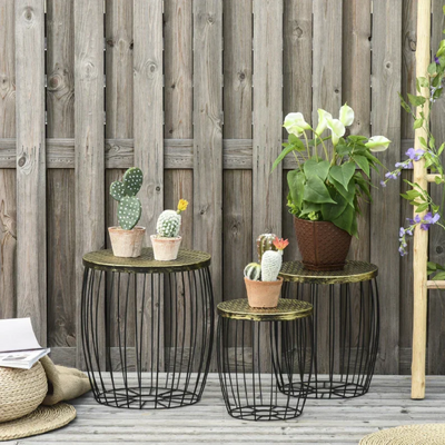Dove acquistare Tavolini da appoggio per arredo giardino online?