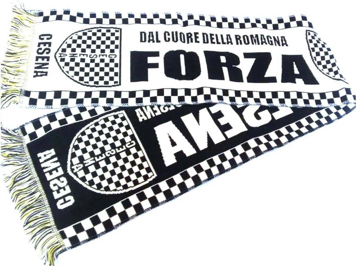 Come scegliere Sciarpe e scialli per fan del Calcio