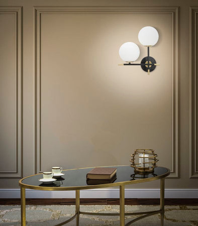Lampada da muro struttura in metallo colore nero e oro con 2 luci per interni