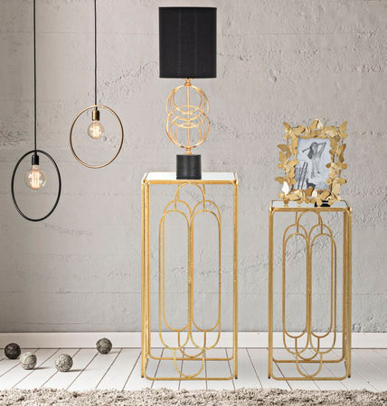 Tavolinetti "Arty" coppia in metallo color oro ripiano in vetro per interni set da 2