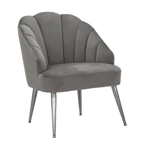 Poltrona Shell in poliestere gambe in metallo per interni