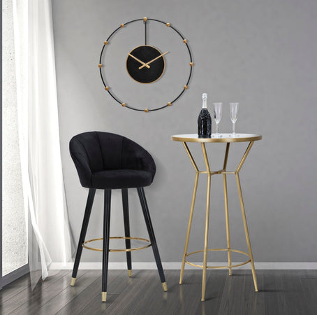 Sgabello da bar "Praga" in velluto gambe in metallo color nero e oro per interni