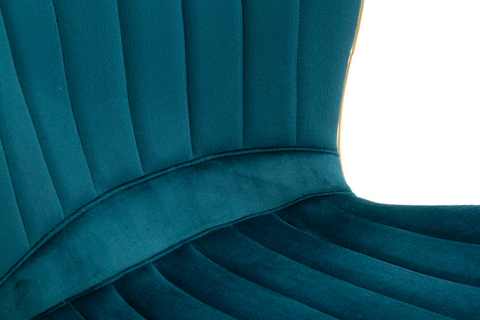 Sedia "Paris" in velluto con gambe in metallo color oro per interni