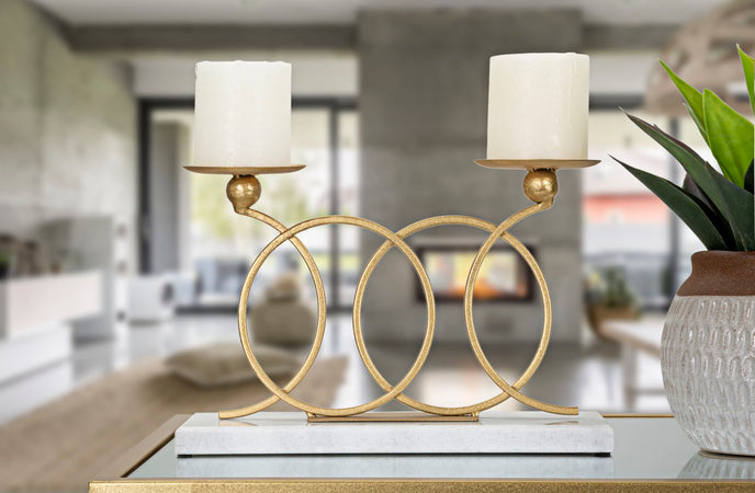 Porta candela struttura in metallo color oro e marmo per interni