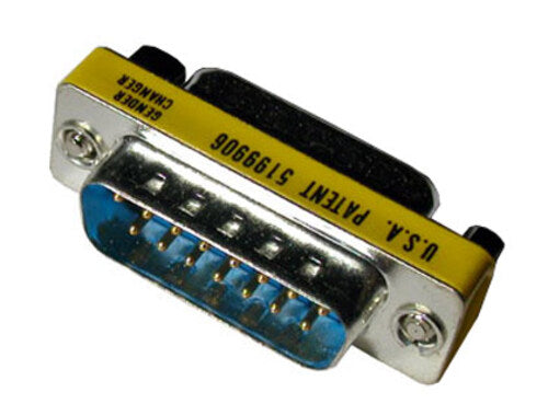 Micro adattatore con connettore DB D-Sub 15 pin.