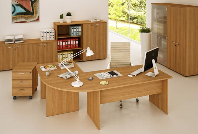 Scrivania ufficio in legno verniciato e fianchi in metallo cm. 80/140/160X80X72H