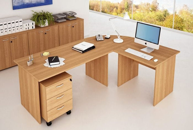 Scrivania ufficio in legno verniciato e fianchi in metallo cm. 80/140/160X80X72H