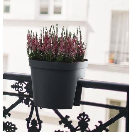 Vaso per balaustra - GARDEN ID Smile - Tortora 30 cm - Si adatta a tutte le balaustre - Riserva d'acqua - riciclato e riciclabile al 100%