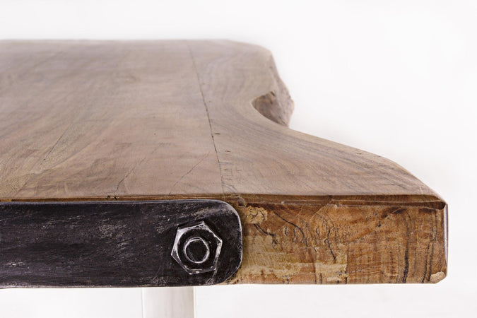 Tavolo Osbert rettangolare, con gambe in acciaio, piano in legno di acacia, stile moderno