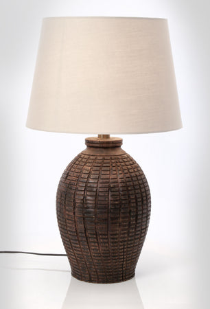Lampada da tavolo "Linea" bianca in legno di teak riciclato