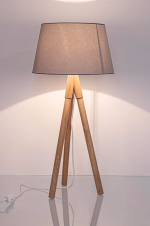 Lampada da tavolo "Wallas" treppiede in legno di quercia h 69 cm