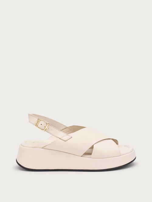 Frau Donna Sandali con plateau in pelle