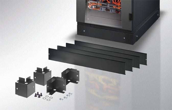 Zoccolo 800 x 1000 mm per Armadi Rack FP Nero