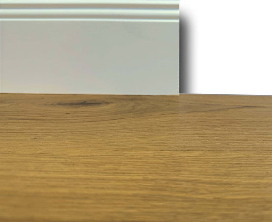 100ml-di-Battiscopa-PREMIUM-in-legno-MASSELLO-mod.DUCALE-120x15-laccato-bianco-RAL-9010-(Avorio)