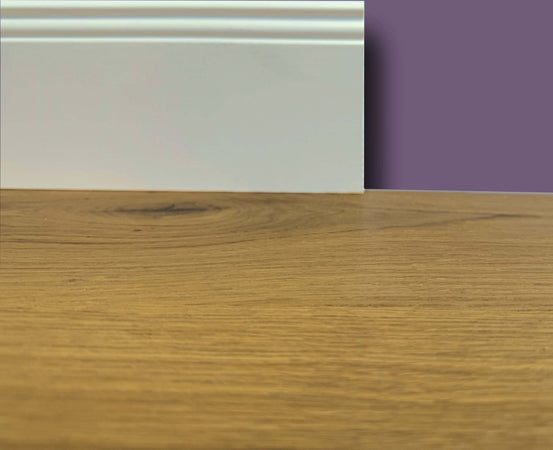 100ml-di-Battiscopa-PREMIUM-in-legno-MASSELLO-mod.DUCALE-120x15-laccato-bianco-RAL-9010-(Avorio)