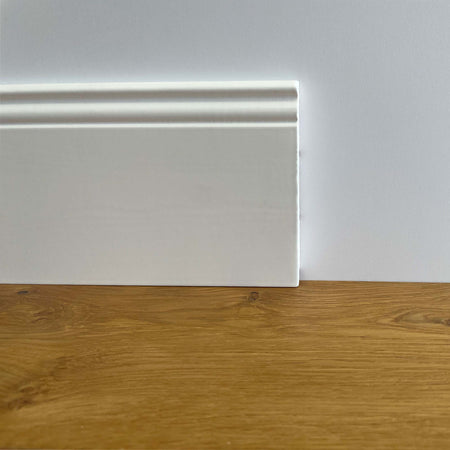 100ml di Battiscopa PREMIUM in legno MASSELLO mod.DUCALE 120x15 laccato bianco Fai da te/Prodotti per la costruzione/Materiali da costruzione/Pavimenti/Materiali per pavimenti/Battiscopa Eternal Parquet - Ariano Irpino, Commerciovirtuoso.it